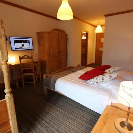 Hotel De 3*